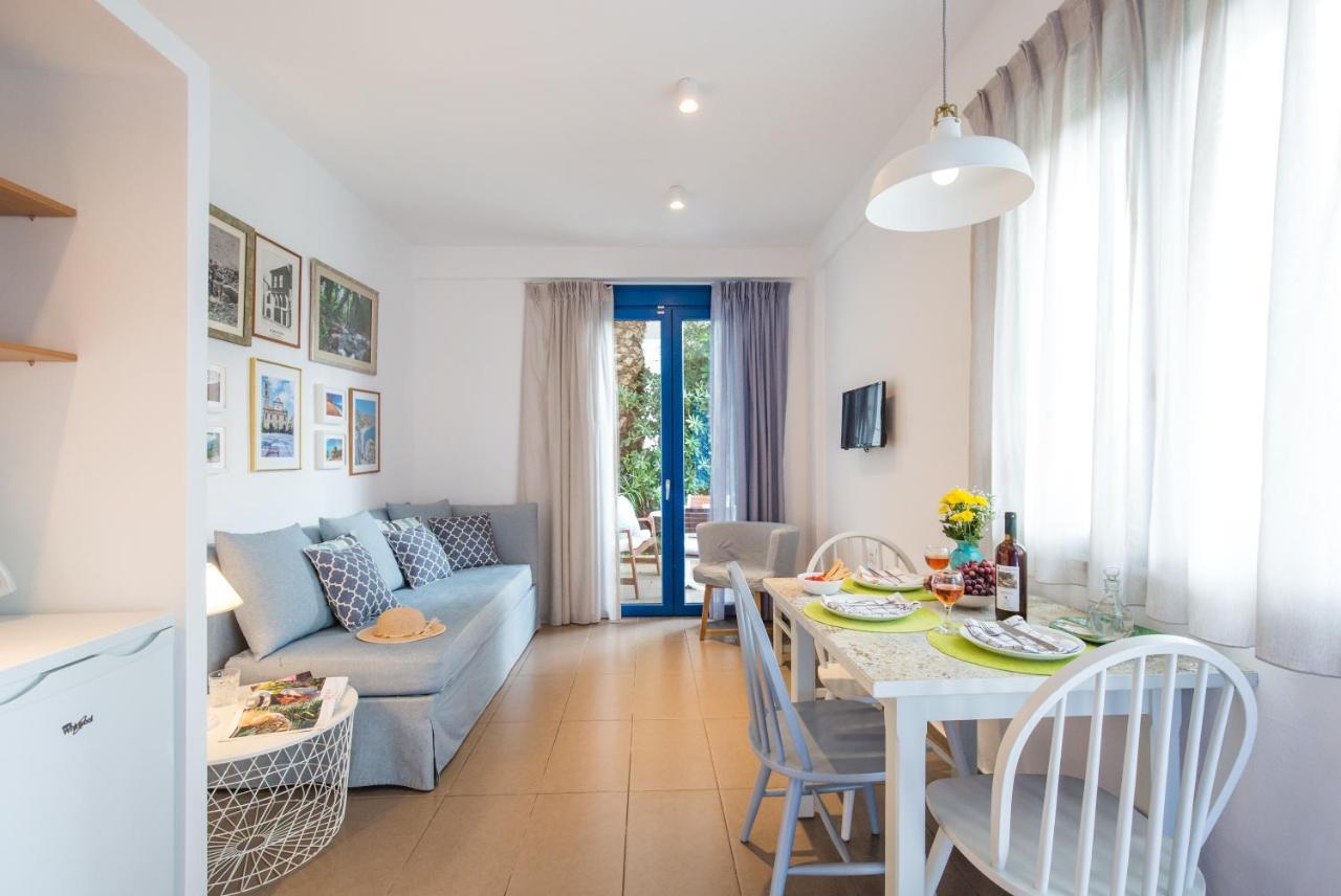 Anna Plakias Apartments ภายนอก รูปภาพ
